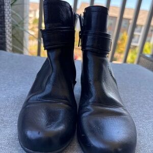 Croft & Barrow Black Heeled Boots